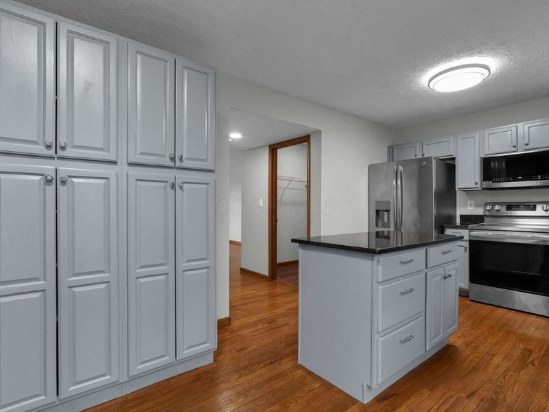 8726 Woodwind Drive, Lewis Center, OH 43035 Photo 25