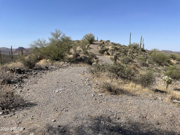 3246 N SILVER TIP Trail, Unit C, Queen Valley, AZ 85118