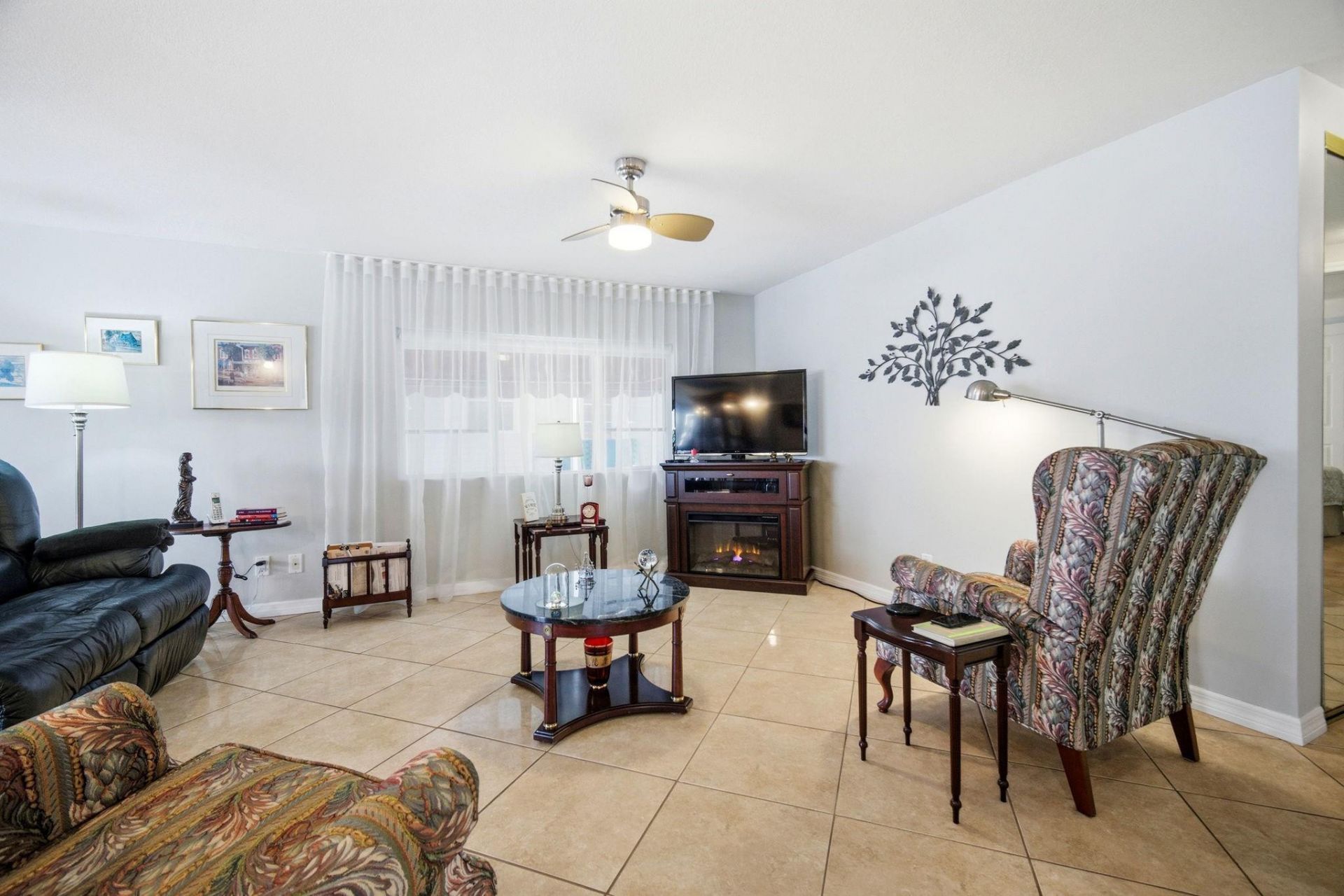 5555 Lakeshore Drive, Fort Lauderdale, FL 33312 Photo