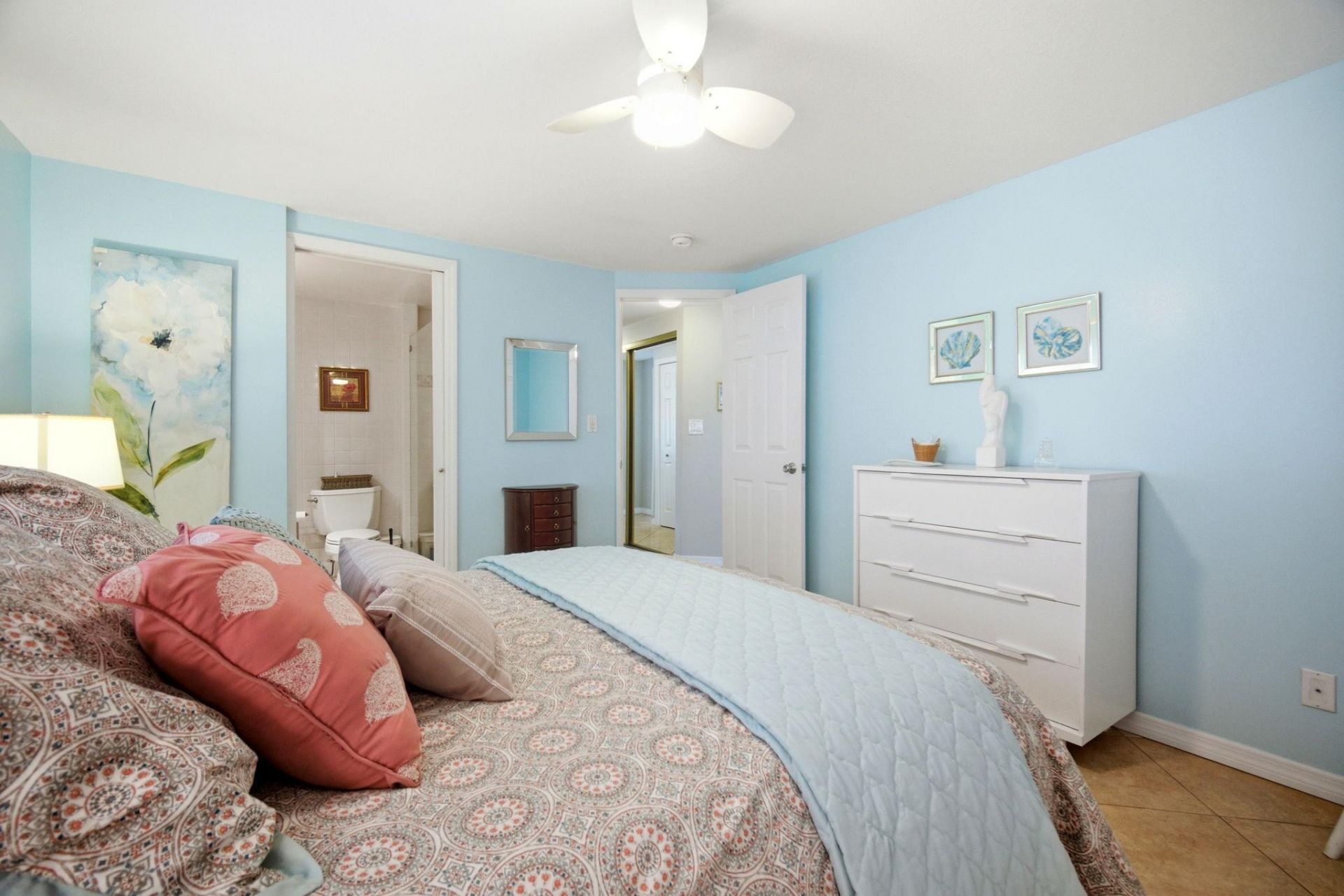 5555 Lakeshore Drive, Fort Lauderdale, FL 33312 Photo