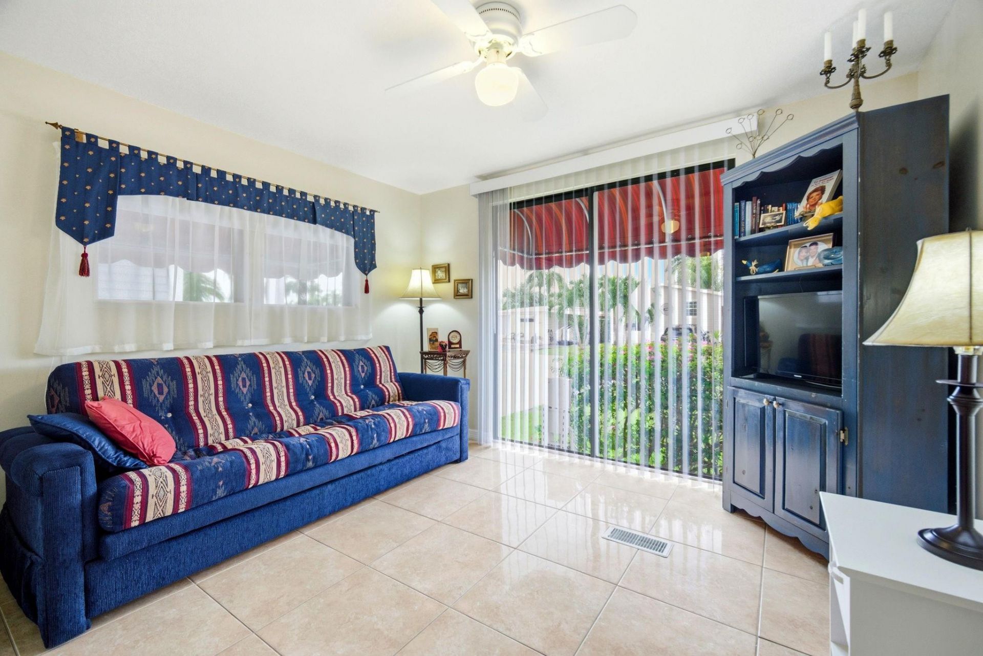 5555 Lakeshore Drive, Fort Lauderdale, FL 33312 Photo