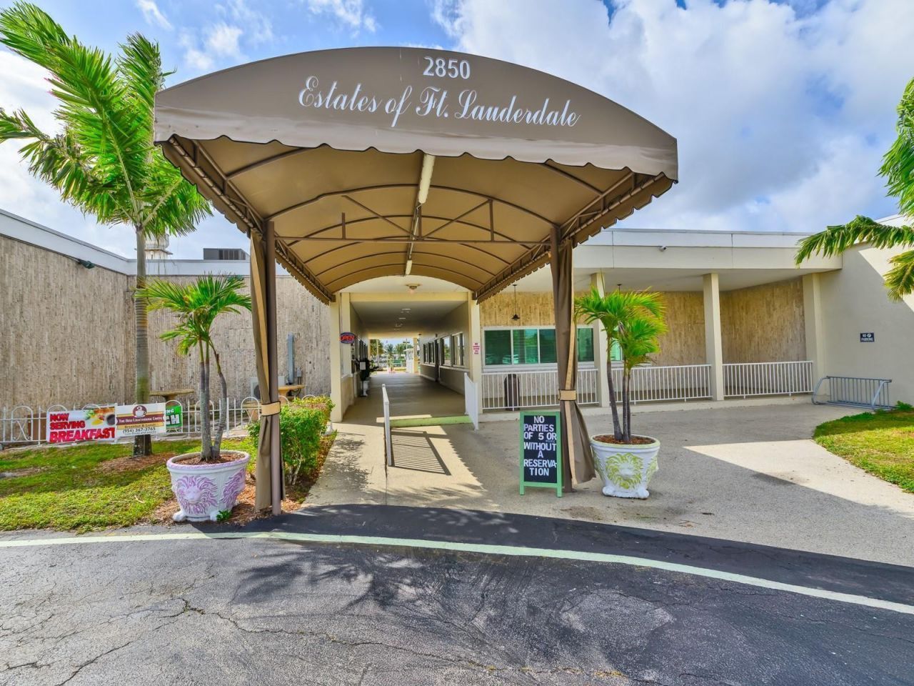 5555 Lakeshore Drive, Fort Lauderdale, FL 33312 Photo