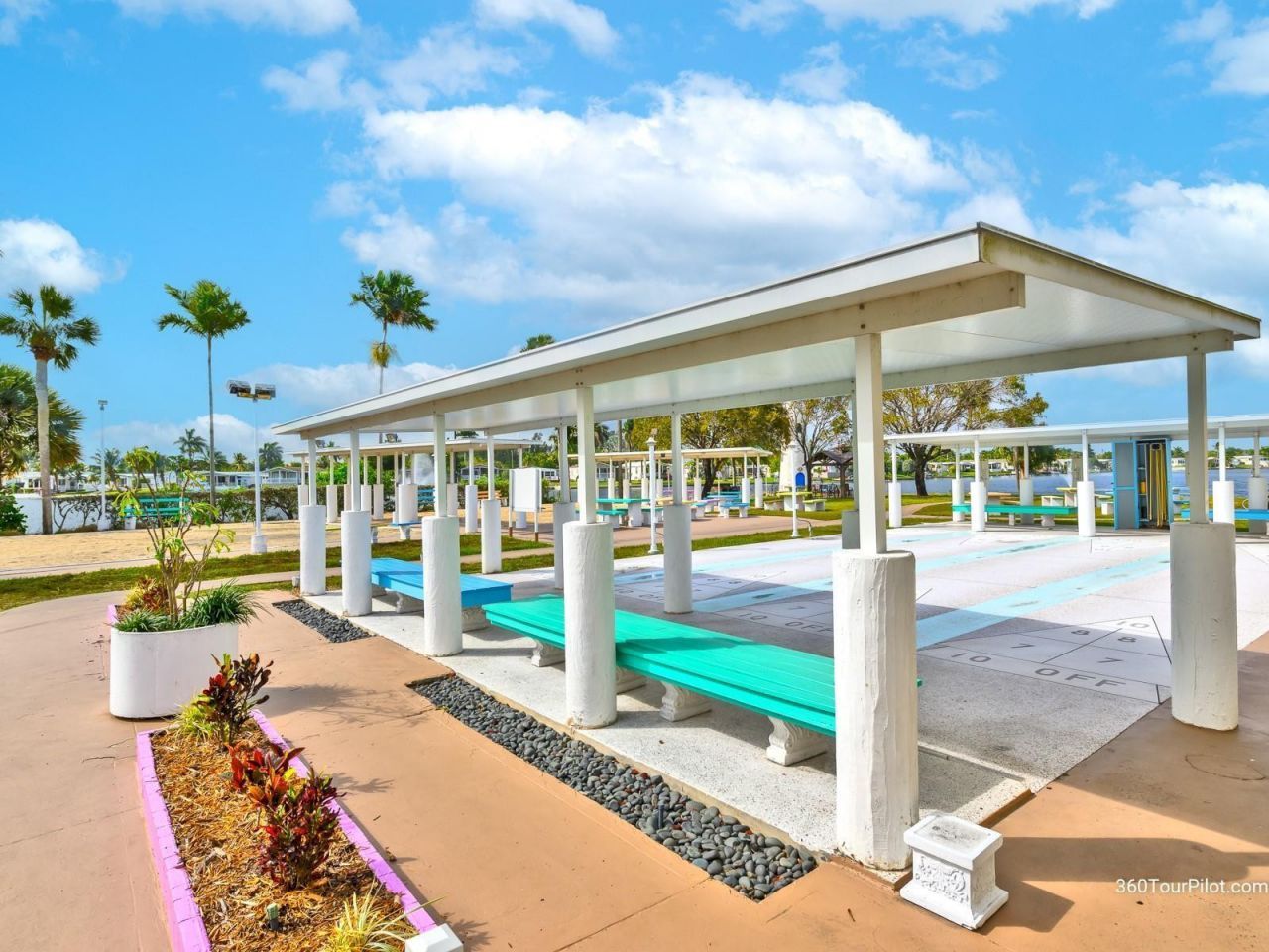 5555 Lakeshore Drive, Fort Lauderdale, FL 33312 Photo