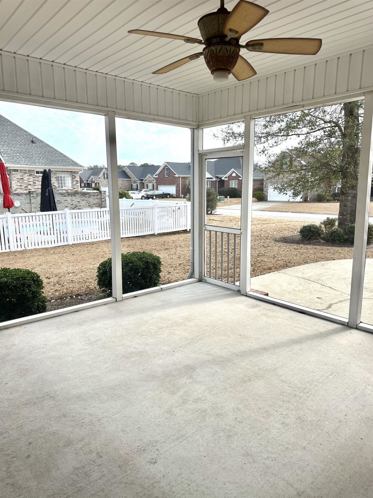 219 Cypress Estates Dr. Photo 18