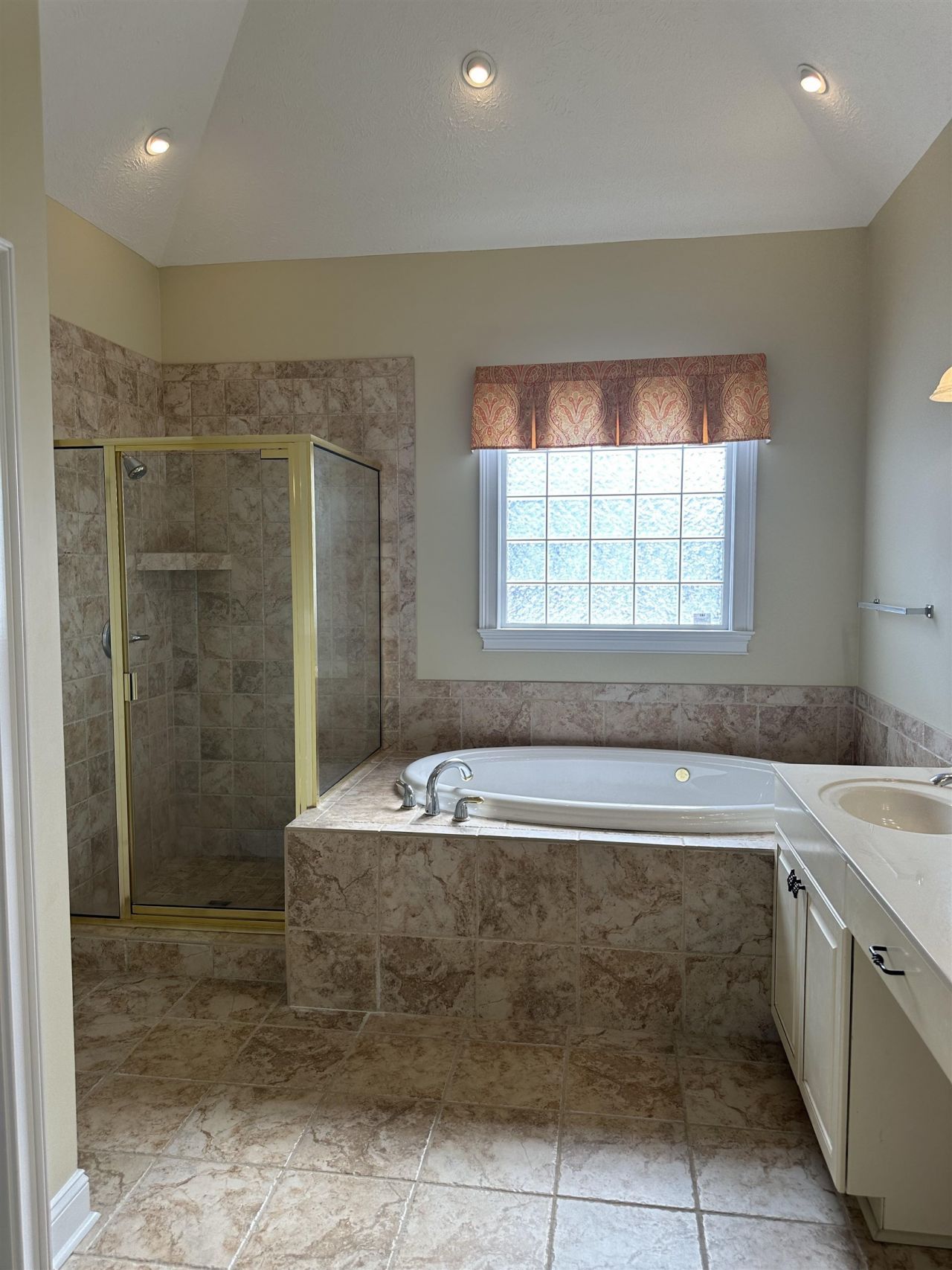 219 Cypress Estates Dr. Photo 24