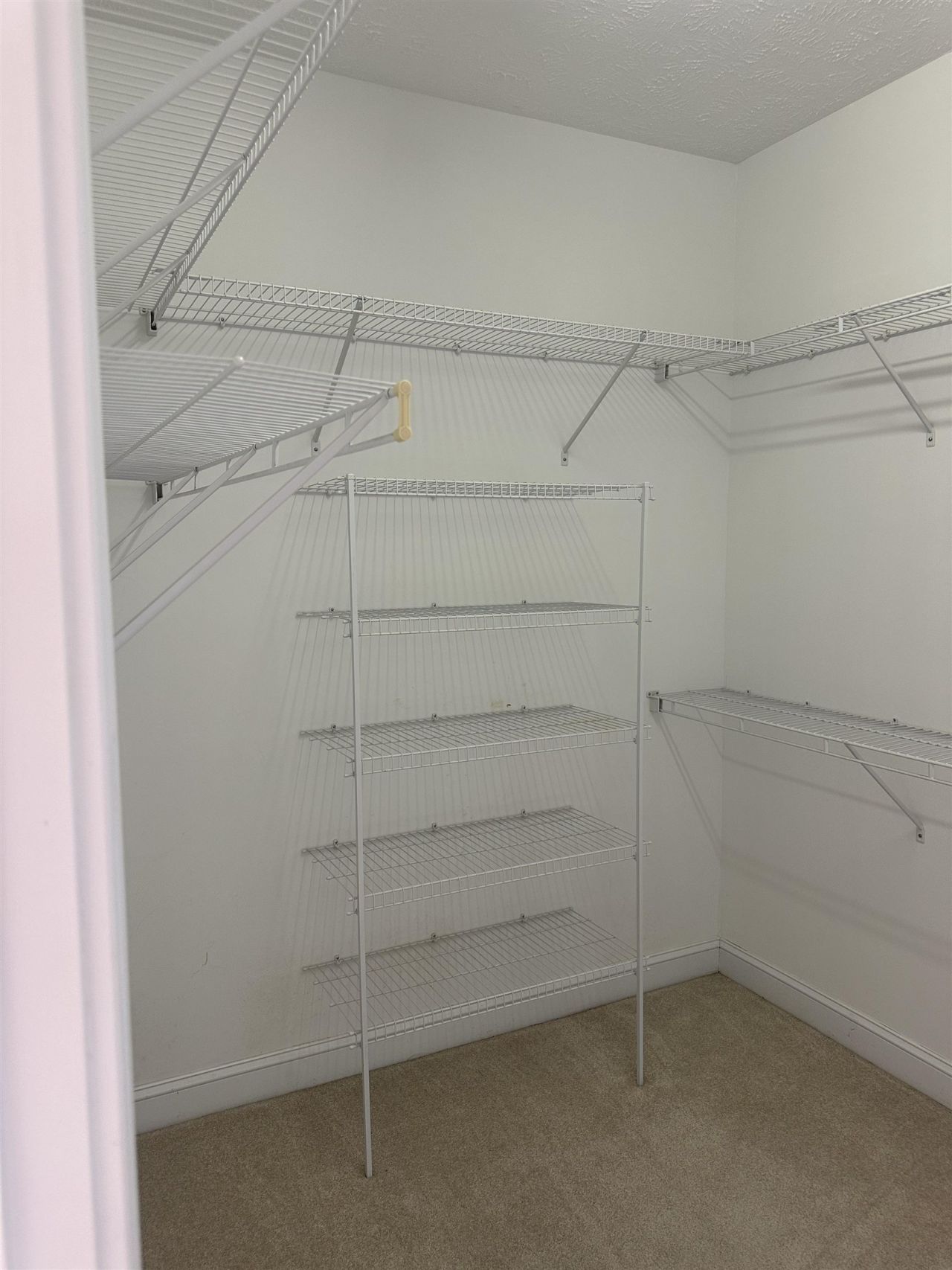 219 Cypress Estates Dr. Photo 28