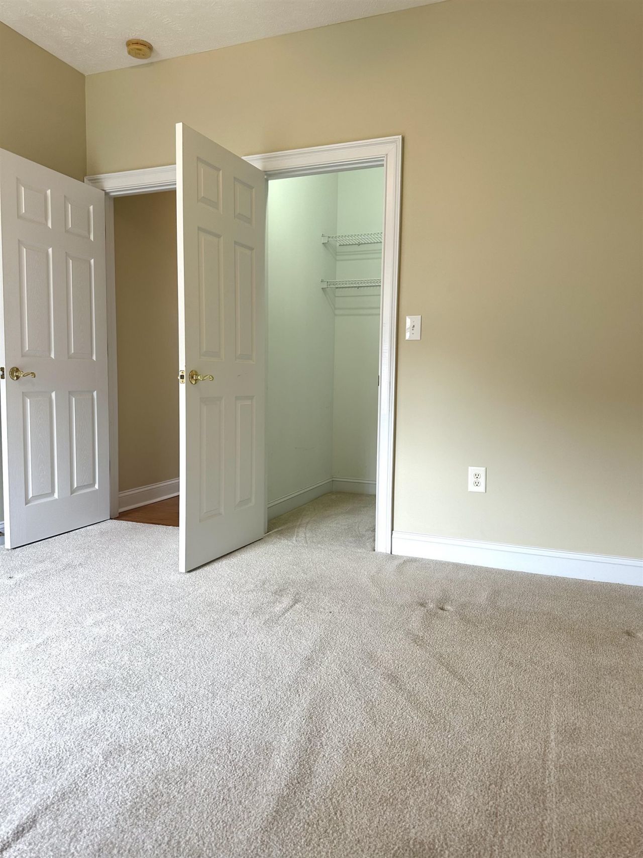 219 Cypress Estates Dr. Photo 33