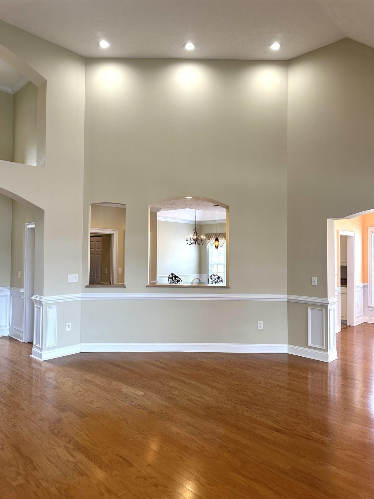 219 Cypress Estates Dr. Photo 8