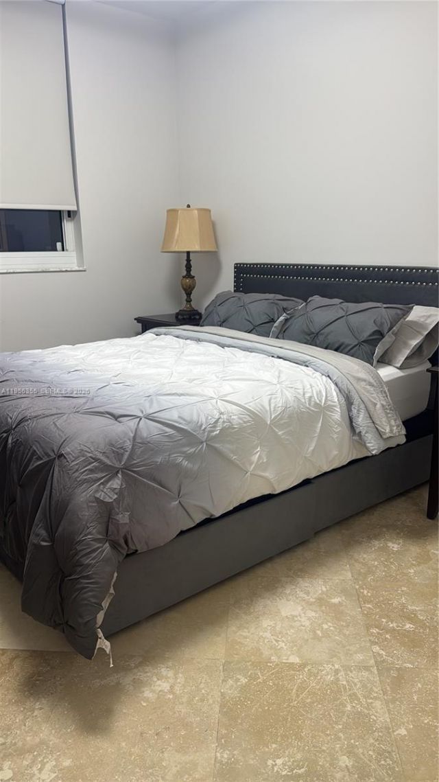 1745 E Hallandale Beach Blvd, Unit 2005W, Hallandale Beach, FL 33009 Photo