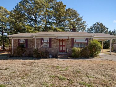 1911 Lenoir Drive E, Wilson, NC 27893