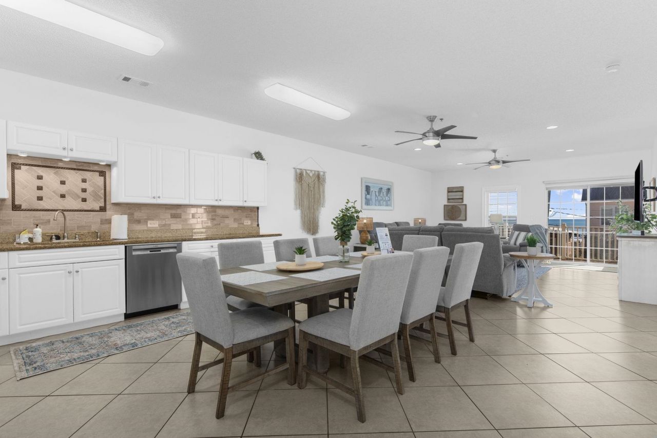 203 53rd Ave. N Photo 11