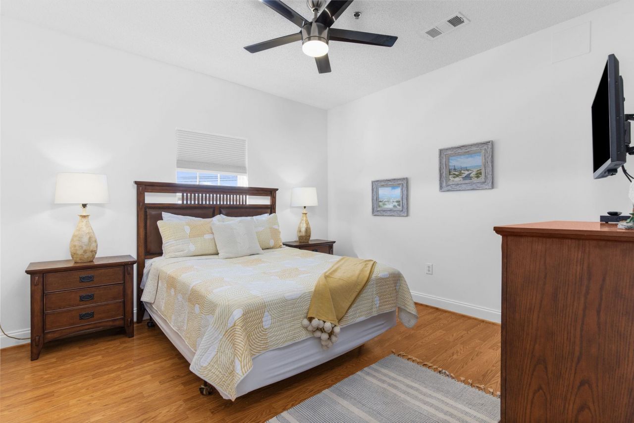 203 53rd Ave. N Photo 27