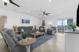 203 53rd Ave. N photo 4