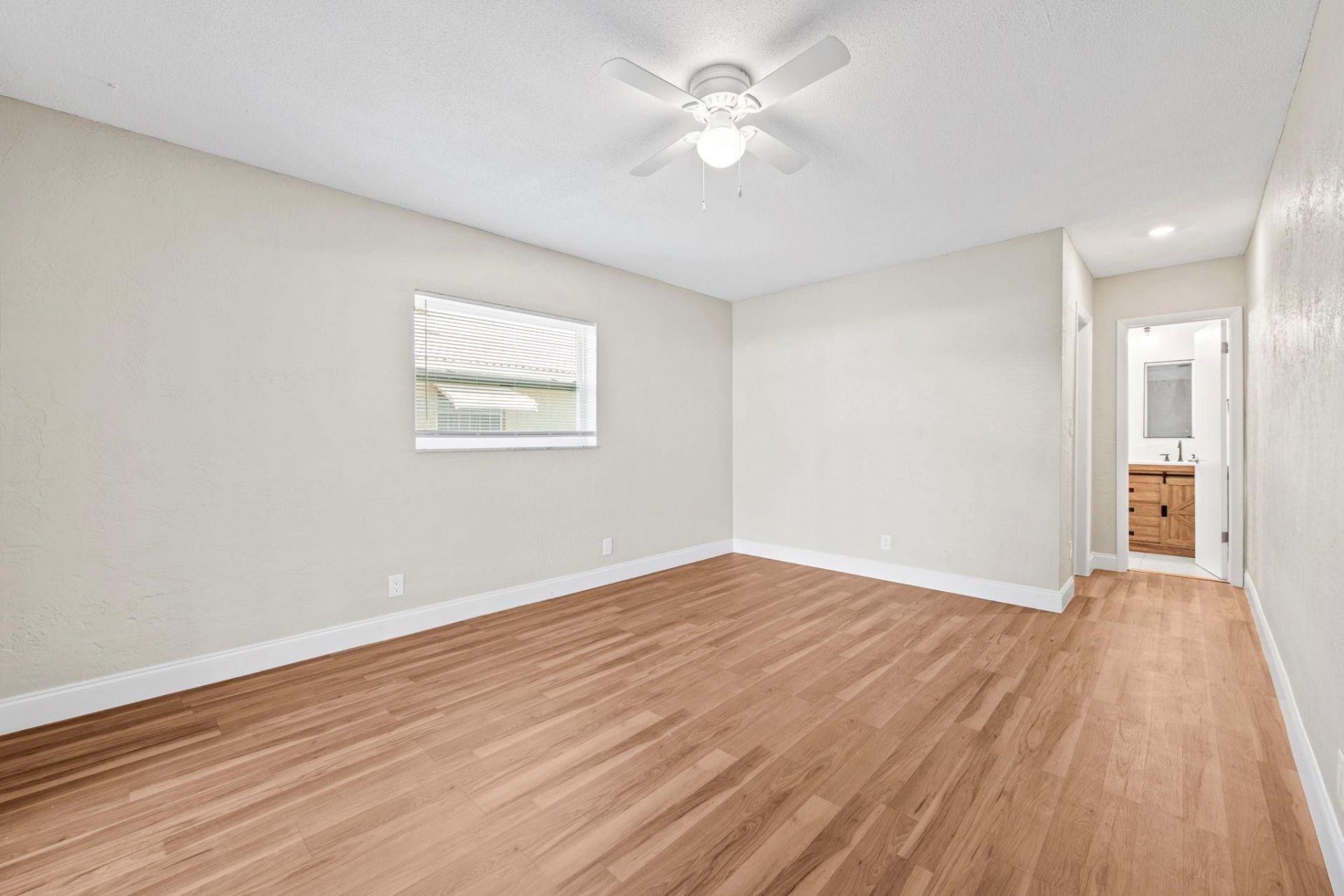 9203 NW 71st Street, Tamarac, FL 33321 Photo