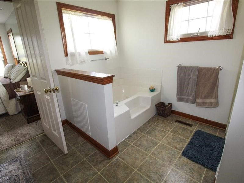 7245 Jimmie Street SW, Massillon, OH 44646 Photo 22