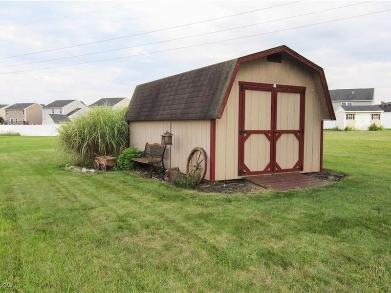 7245 Jimmie Street SW, Massillon, OH 44646 Photo 34