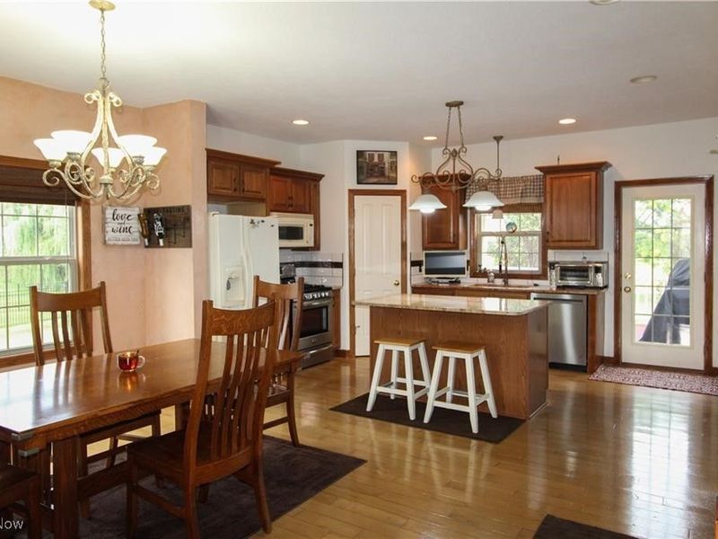 7245 Jimmie Street SW, Massillon, OH 44646 Photo 9