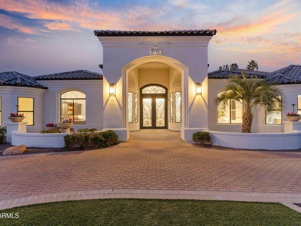 7126 E BLUEBIRD Lane, Paradise Valley, AZ 85253