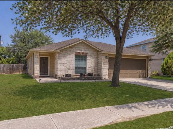 7911 Saratoga, Selma, TX 78154