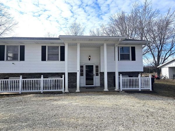 901 ELAINE DR, Fulton, MO 65251