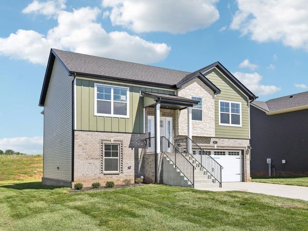 837 Macon Lane , Clarksville, TN 37042