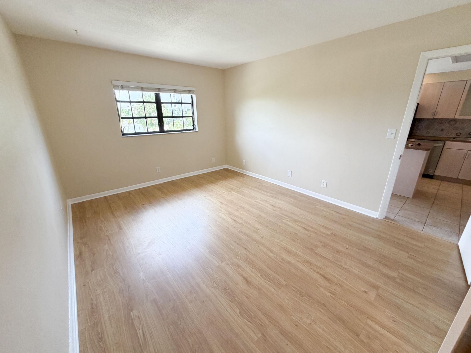 917 NE 16th Avenue, Unit 16, Fort Lauderdale, FL 33304 Photo