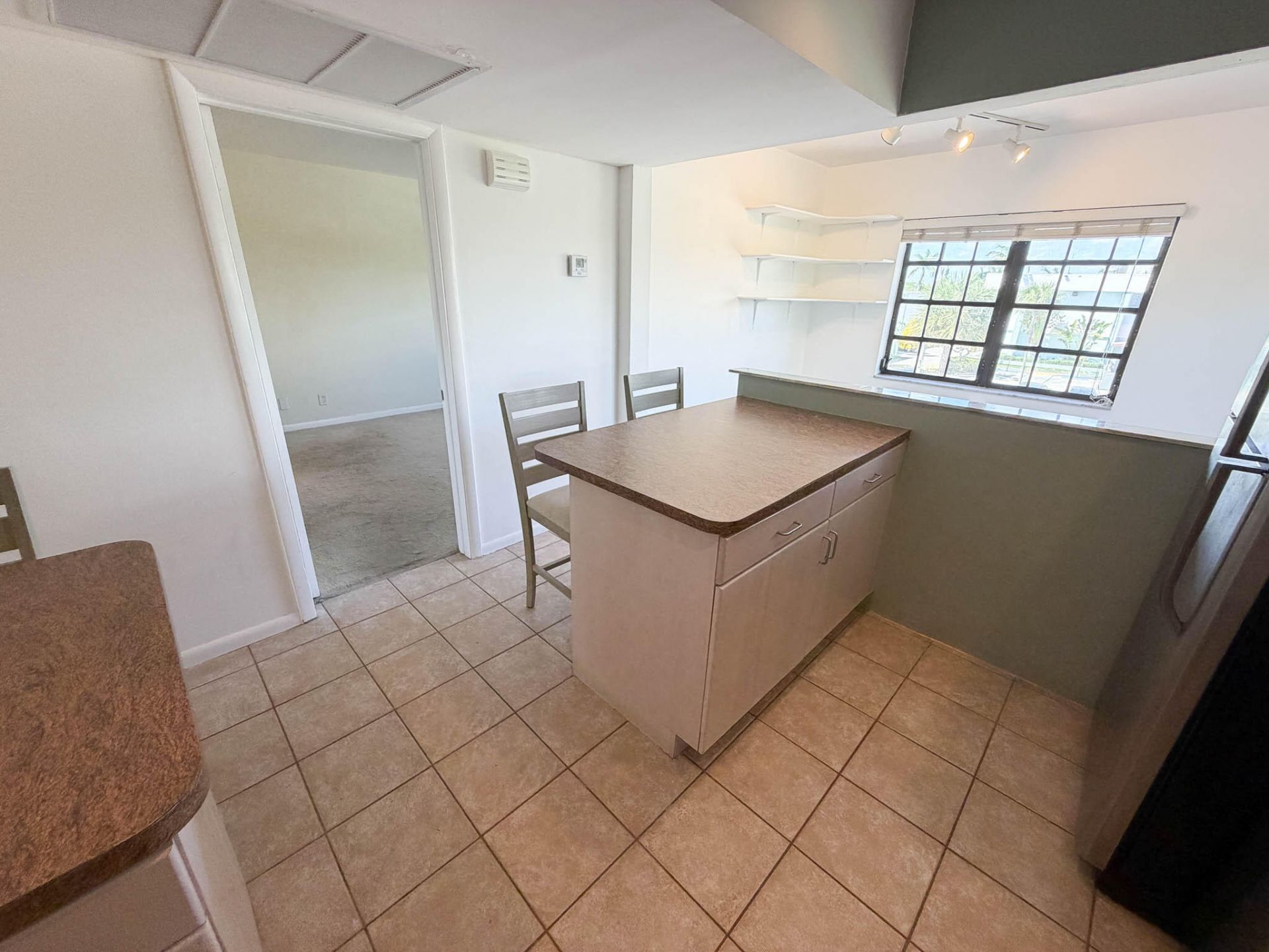 917 NE 16th Avenue, Unit 16, Fort Lauderdale, FL 33304 Photo