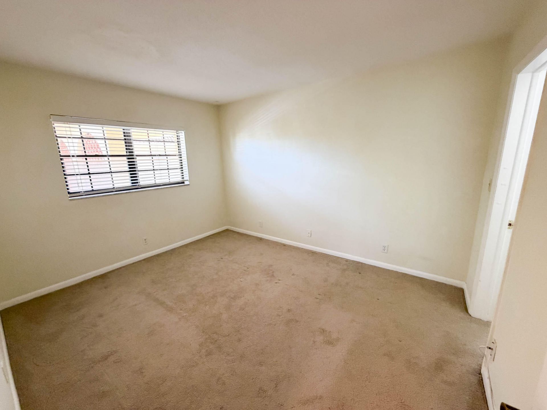 917 NE 16th Avenue, Unit 16, Fort Lauderdale, FL 33304 Photo