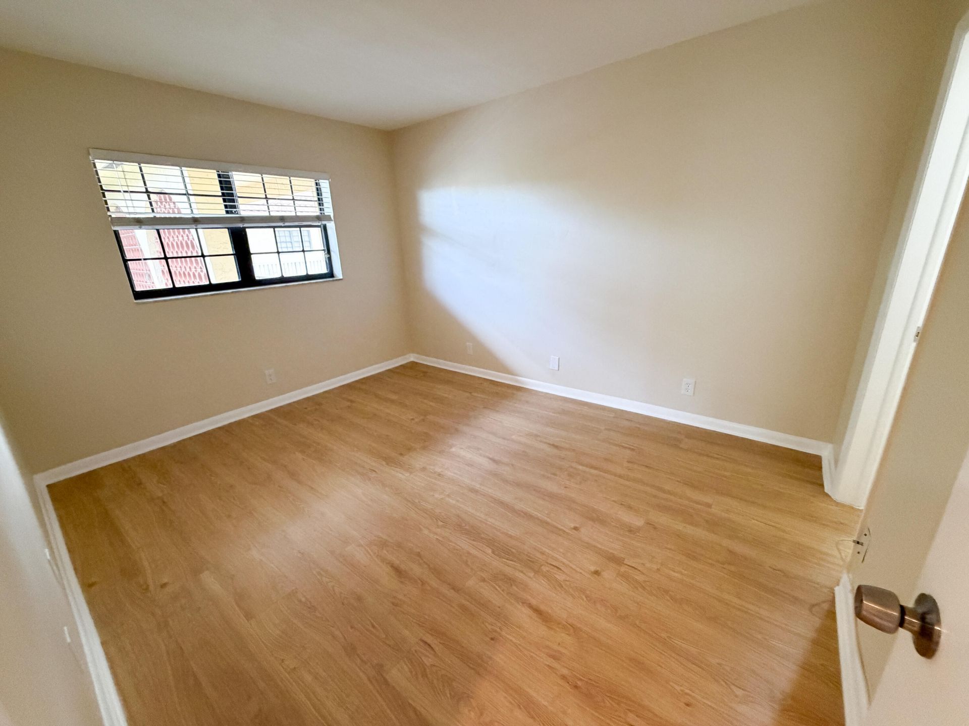 917 NE 16th Avenue, Unit 16, Fort Lauderdale, FL 33304 Photo