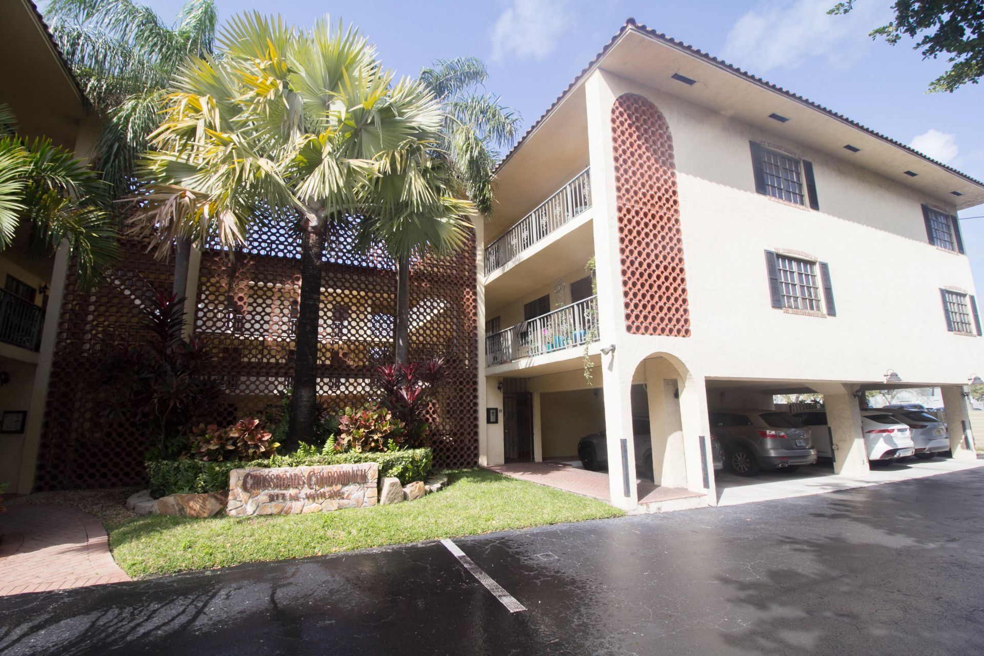 917 NE 16th Avenue, Unit 16, Fort Lauderdale, FL 33304 Photo
