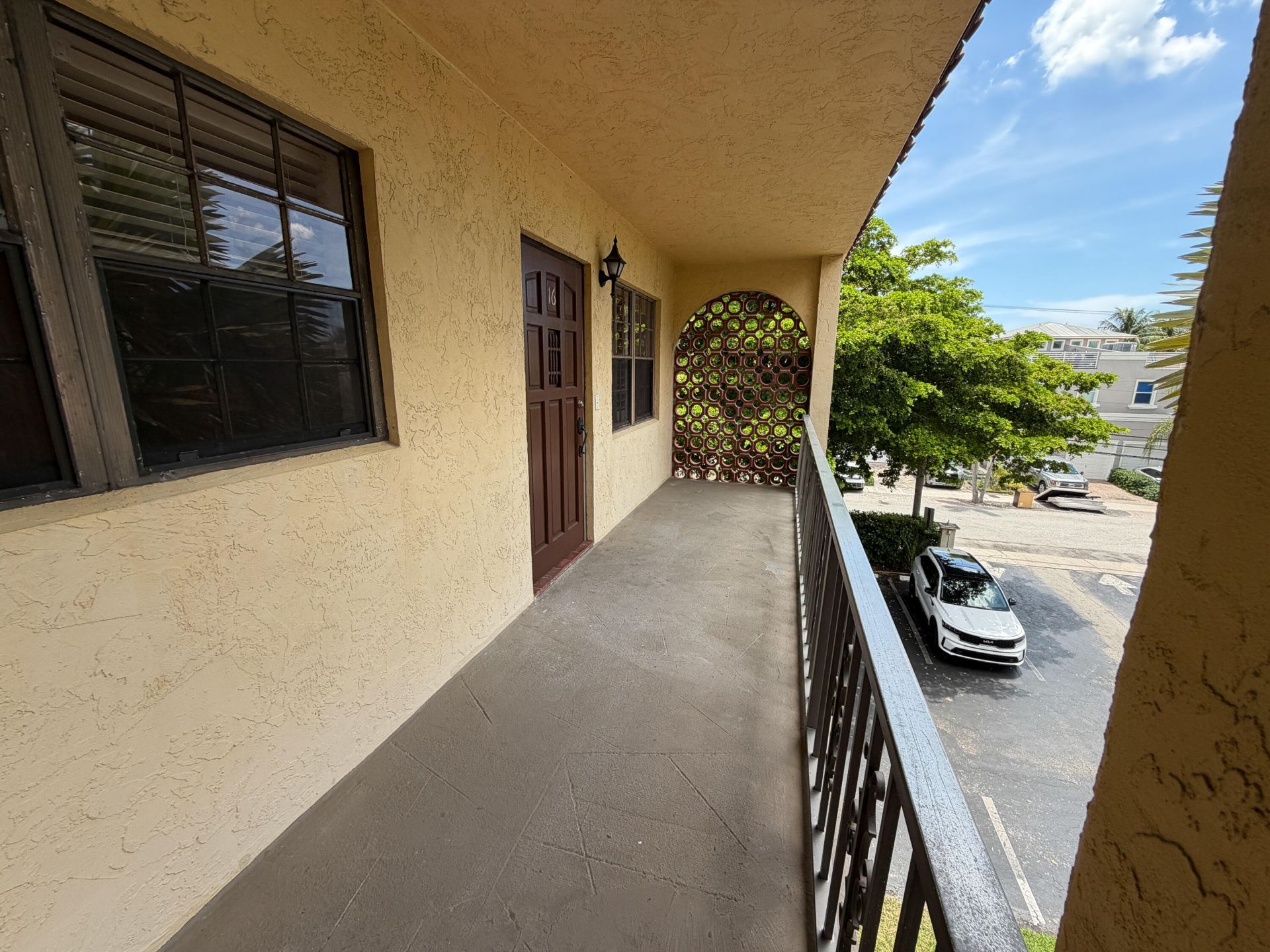 917 NE 16th Avenue, Unit 16, Fort Lauderdale, FL 33304 Photo