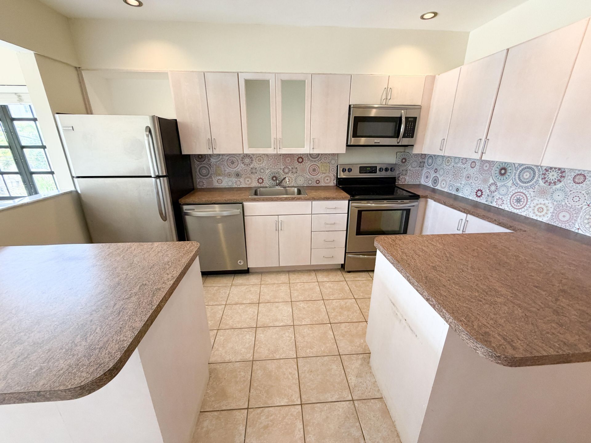 917 NE 16th Avenue, Unit 16, Fort Lauderdale, FL 33304 Photo