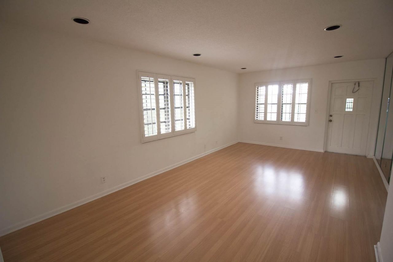 917 NE 16th Avenue, Unit 16, Fort Lauderdale, FL 33304 Photo