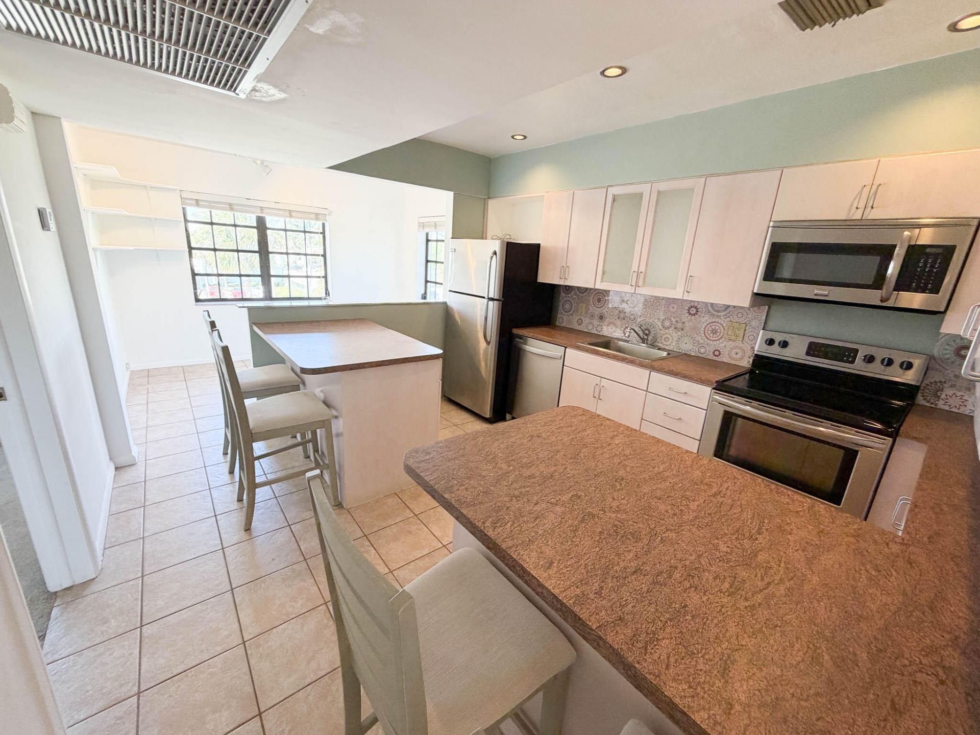 917 NE 16th Avenue, Unit 16, Fort Lauderdale, FL 33304 Photo