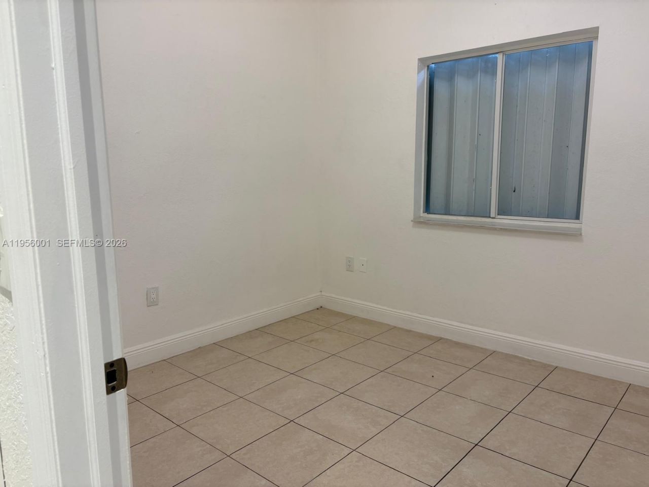 2916 NW 51st St, Miami, FL 33142 Photo