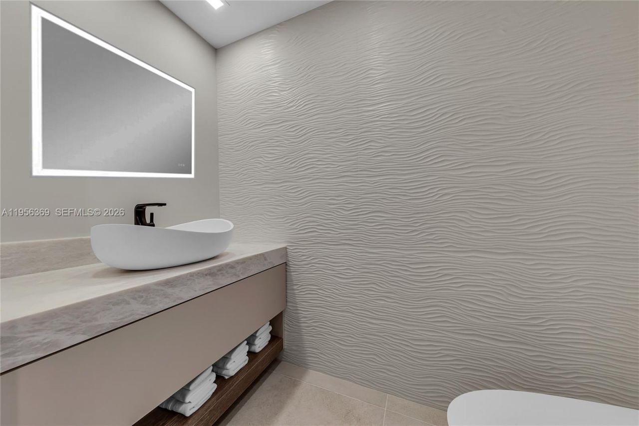 3535 S Ocean Dr , Unit 1003, Hollywood, FL 33019 Photo