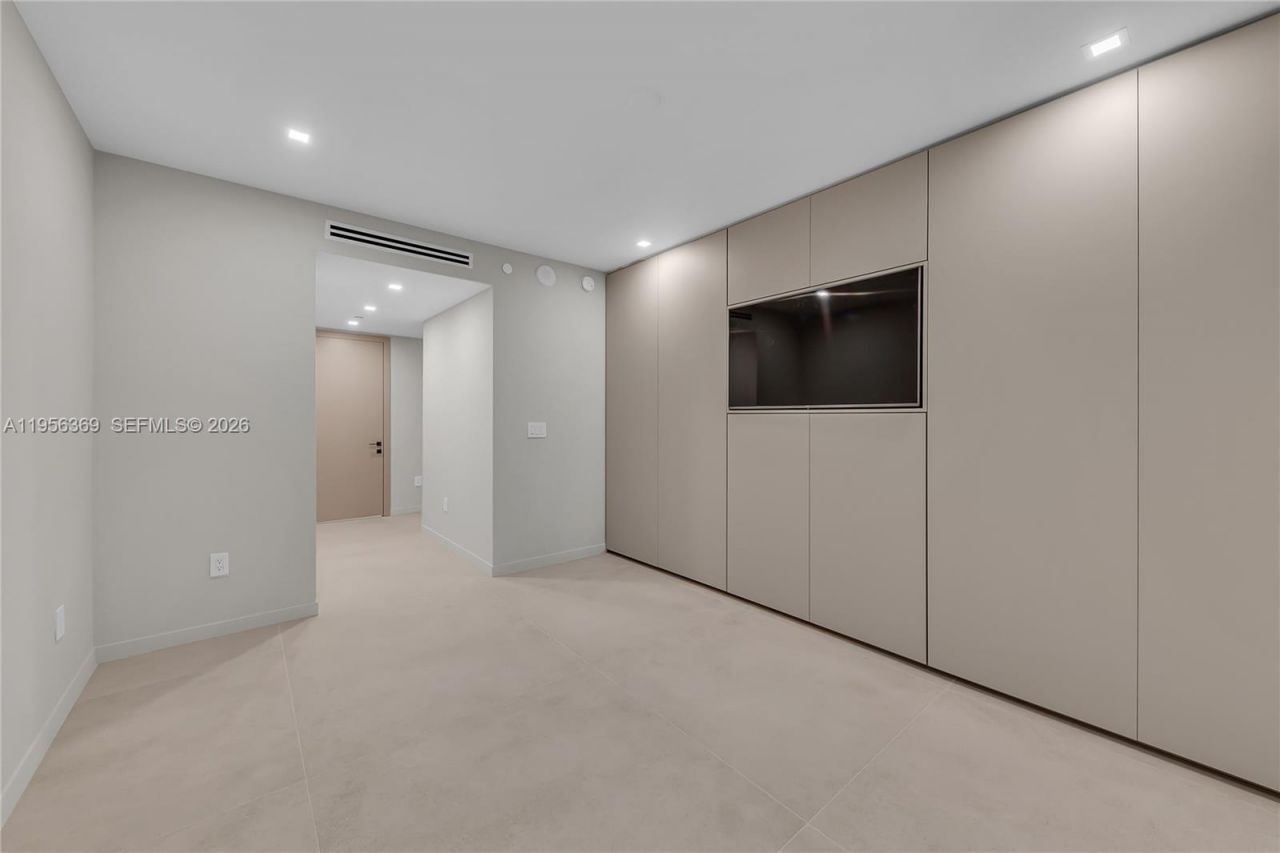 3535 S Ocean Dr , Unit 1003, Hollywood, FL 33019 Photo