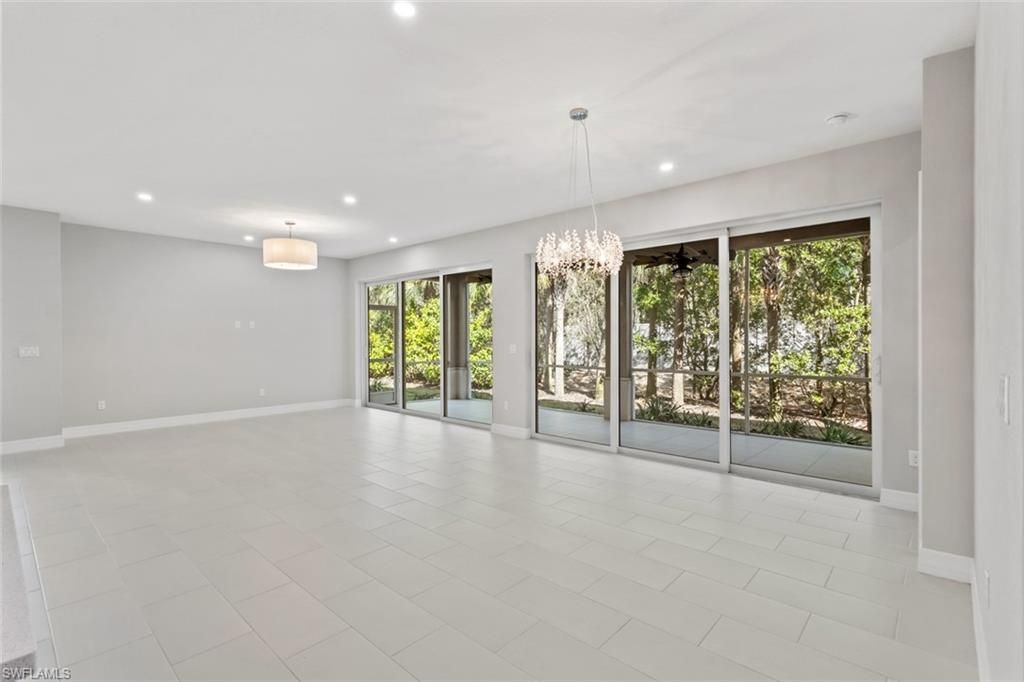 196 Indies Dr E, Unit 101, Naples, FL 34114 Photo