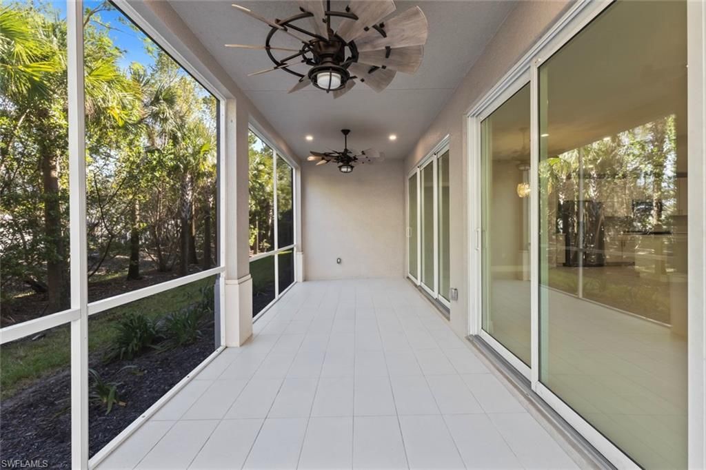 196 Indies Dr E, Unit 101, Naples, FL 34114 Photo