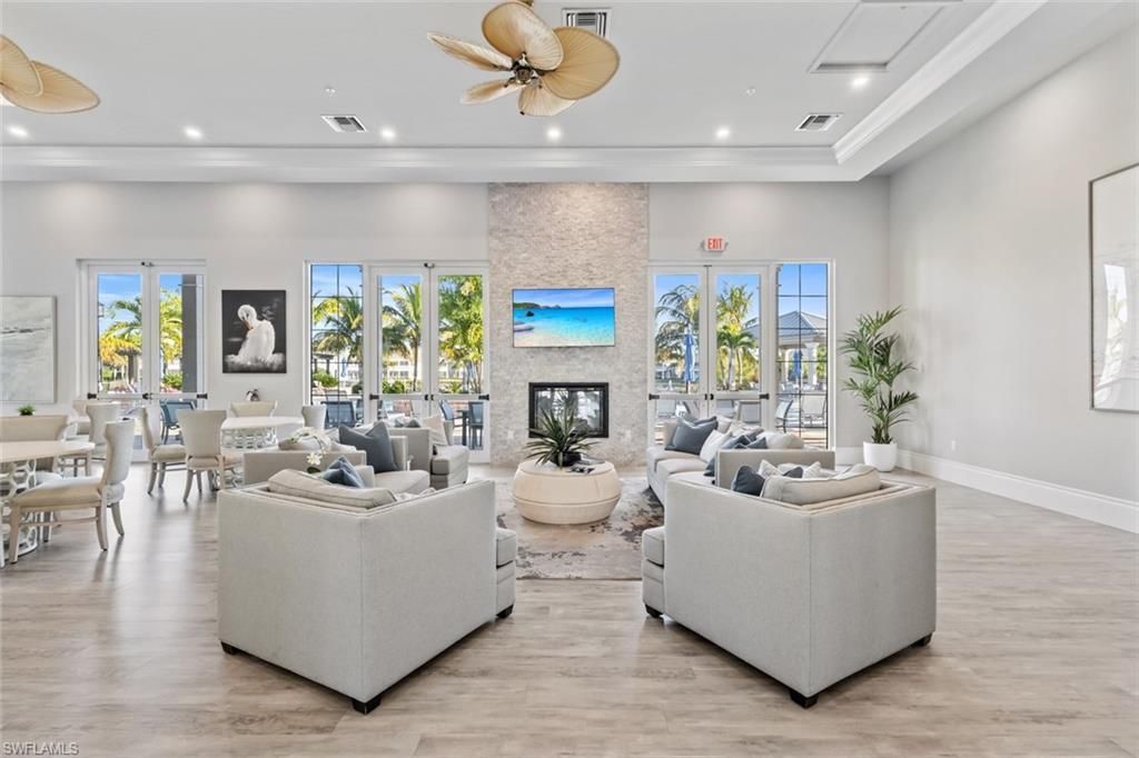 196 Indies Dr E, Unit 101, Naples, FL 34114 Photo