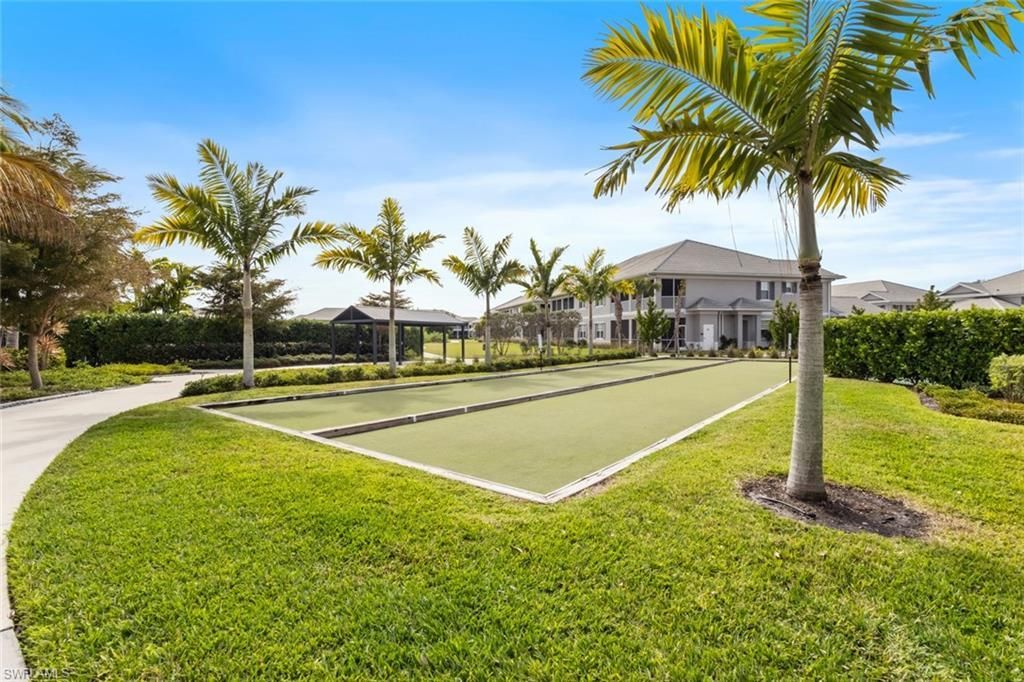 196 Indies Dr E, Unit 101, Naples, FL 34114 Photo