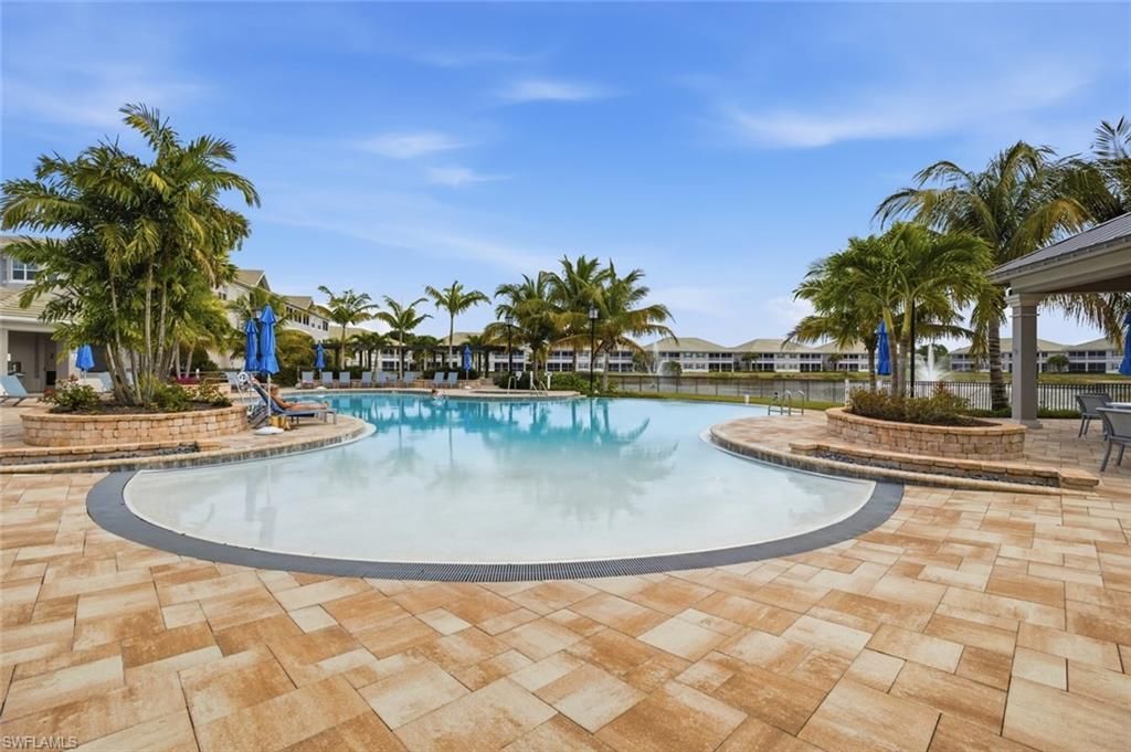 196 Indies Dr E, Unit 101, Naples, FL 34114 Photo