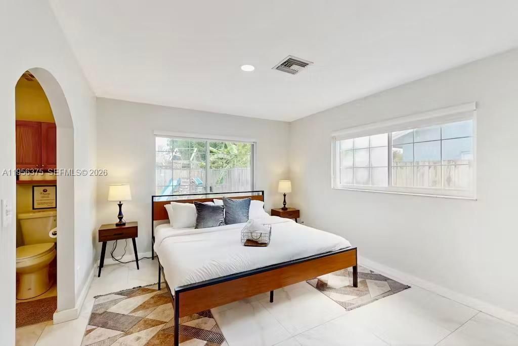 8331 NW 44th Ct, Sunrise, FL 33351 Photo