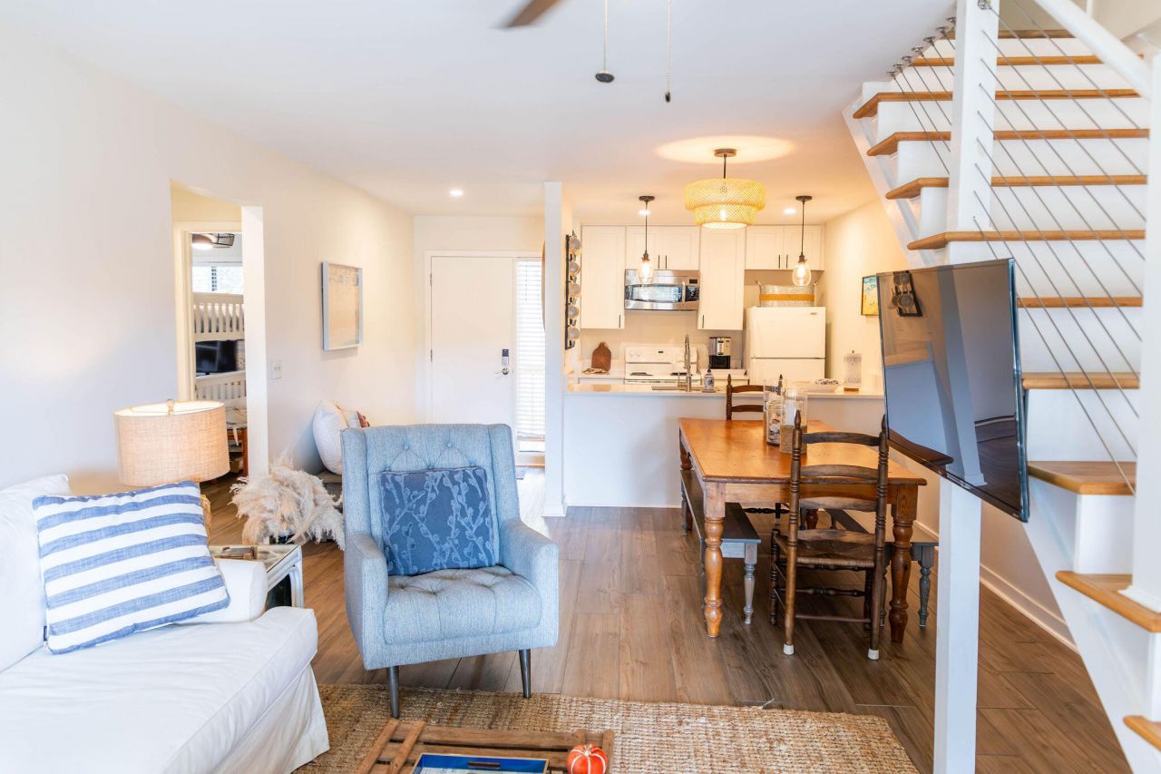 837 Club Cottage Road Photo 20