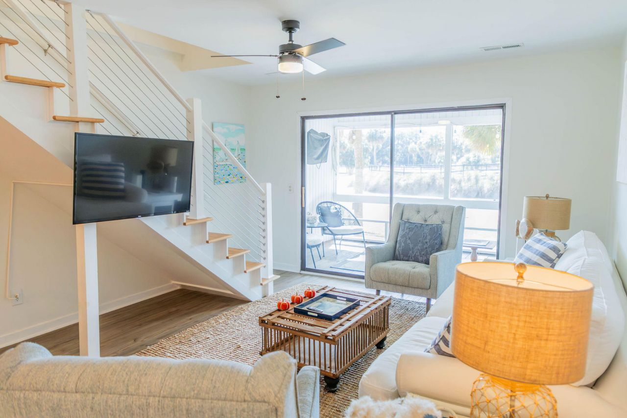 837 Club Cottage Road Photo 22