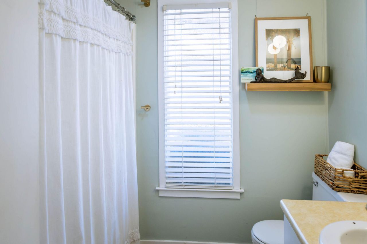 837 Club Cottage Road Photo 30