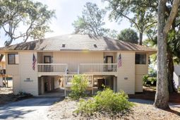 837 Club Cottage Road photo 4