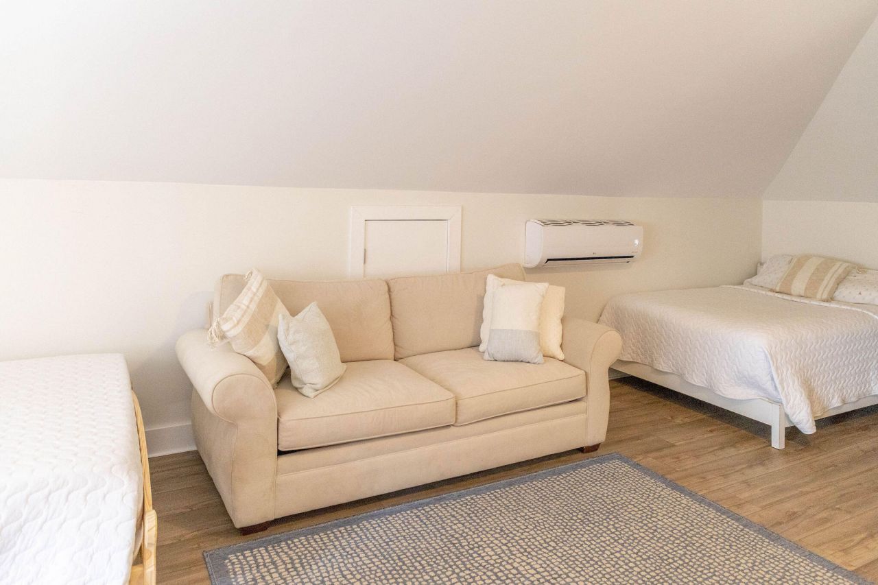 837 Club Cottage Road Photo 48