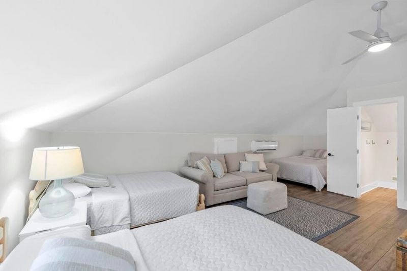 837 Club Cottage Road Photo 49