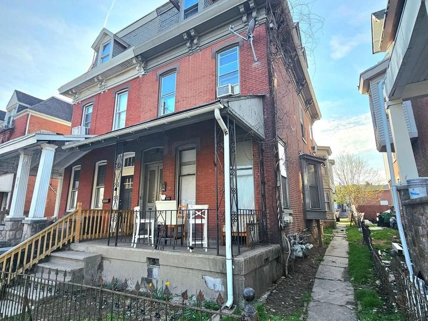 215 Haws Avenue, Norristown, PA 19401 Main Photo